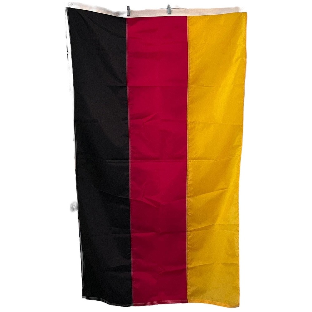 Germany NY Glo Flag Outdoor Heavy Duty Made in USA 3' x 5' ft 94cm x 152cm EUC
